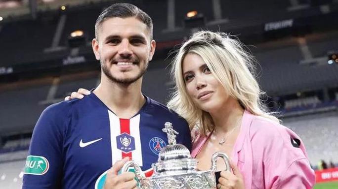 Galatasaray, Icardi transferinde son aşamada Fransadan bomba iddia: Wanda Nara ile İstanbula gitti