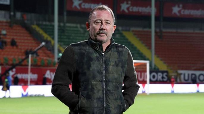 Sergen Yalçın, Beşiktaştaki en büyük hatasını açıkladı: O maçtan sonra konsantremi kaybettim
