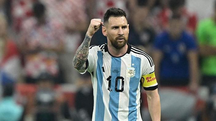 Dünya Kupasında Lionel Messinin rekor gecesi Arjantin-Hırvatistan maçına damga vurdu