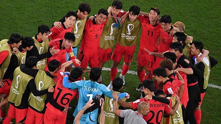 Güney Kore, Portekizi yendi Luis Suarez ağladı, Muslera çılgına döndü