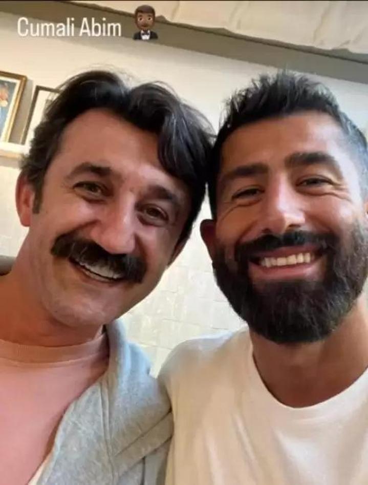 Galatasarayın yıldızı Kerem Demirbay, Necip Memili ile buluştu