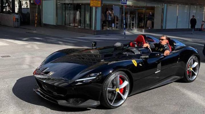 Ferrari tutkusu Ibrahımovicin başına bela oldu Ceza kapıda...