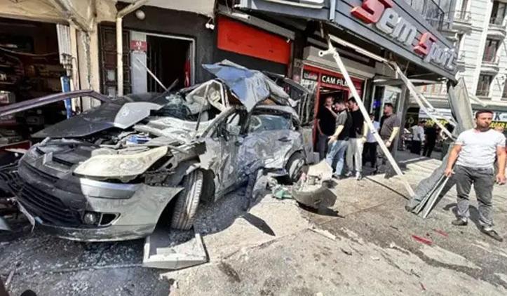 Ankara'da EGO dehşeti! Kontrolden çıkıp iş yerine daldı: 7 yaralı