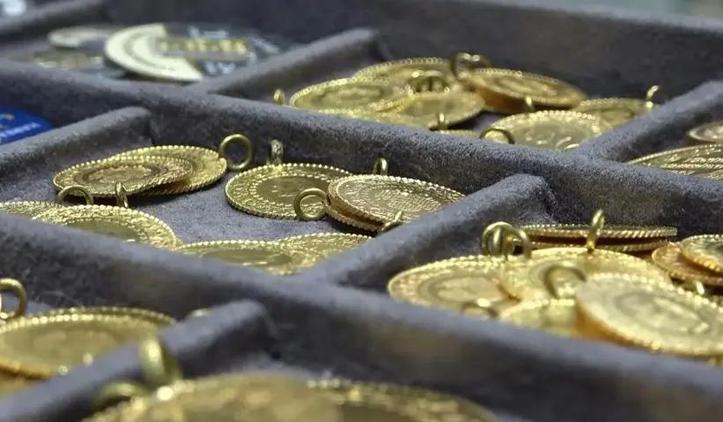 Altın fiyatlarında sert geri çekilme! ABD enflasyonu piyasaları sarstı