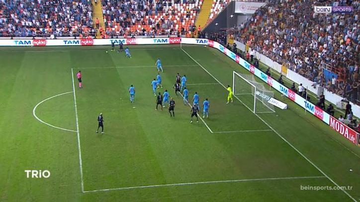 Adana Demirspor-Trabzonspor maçında tartışma yaratan karar: Çok acemice ve skandal