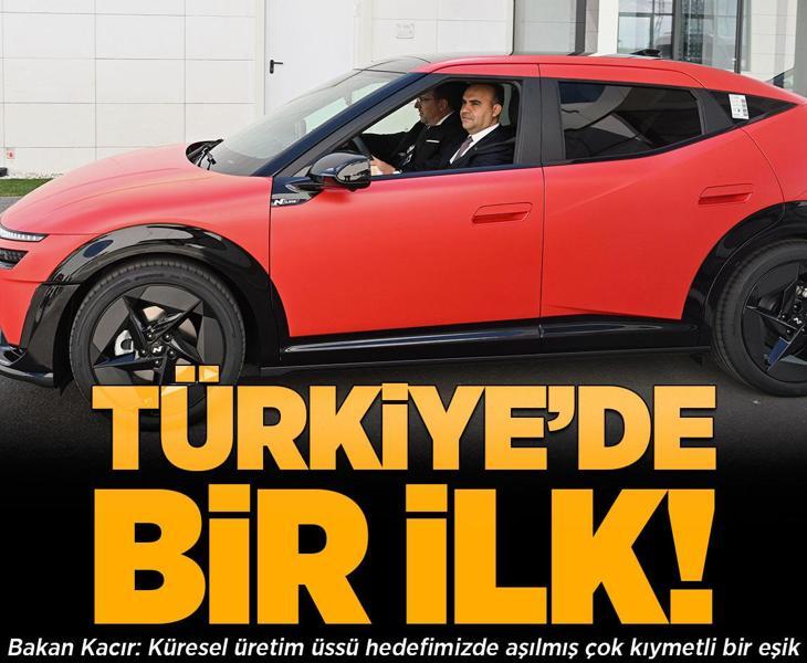 Bakan Kacır Kocaeli'de açıkladı! Türkiye’de bir ilk: Uluslararası firma tam elektrikli binek araç üretimi başlıyor