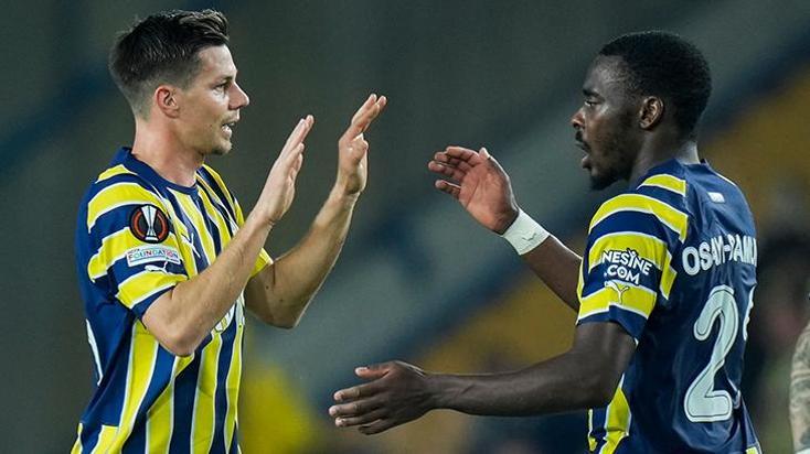 Fenerbahçeden iki transfer Canlı yayında Aboubakarı açıkladı