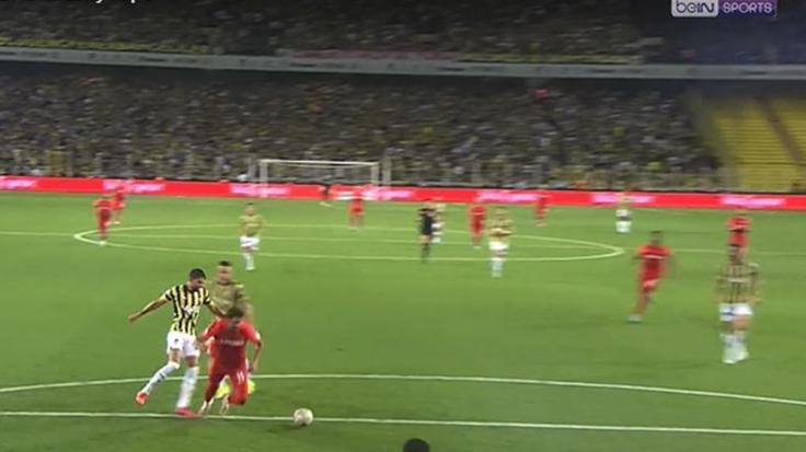 Fenerbahçe-Ümraniyespor maçına damga vuran penaltı pozisyonu Maç sonu açıkladı