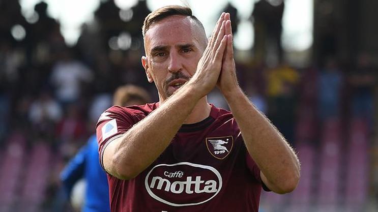 Futbolu bırakan Franck Riberyde şoke eden gerçekler ortaya çıktı Yıldız isimden olay itiraflar