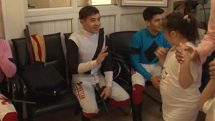 Jokey Mertcan Çelik iyileşiyor Yeniden ata binebilecek noktaya yaklaştım