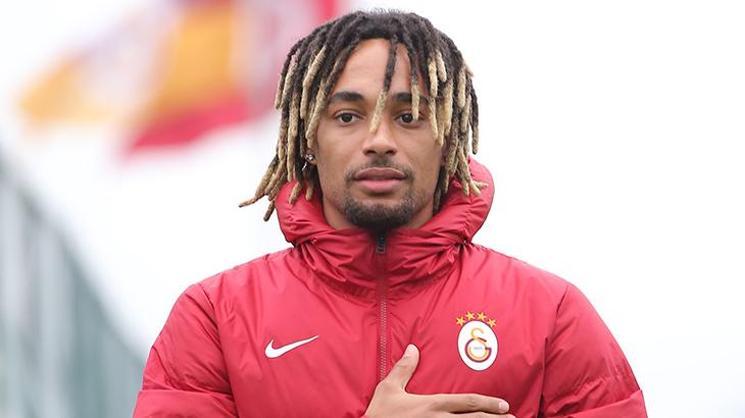 Galatasarayda ayrılık Transferi böyle duyurdular: Görüşme için Türkiyeye gitti