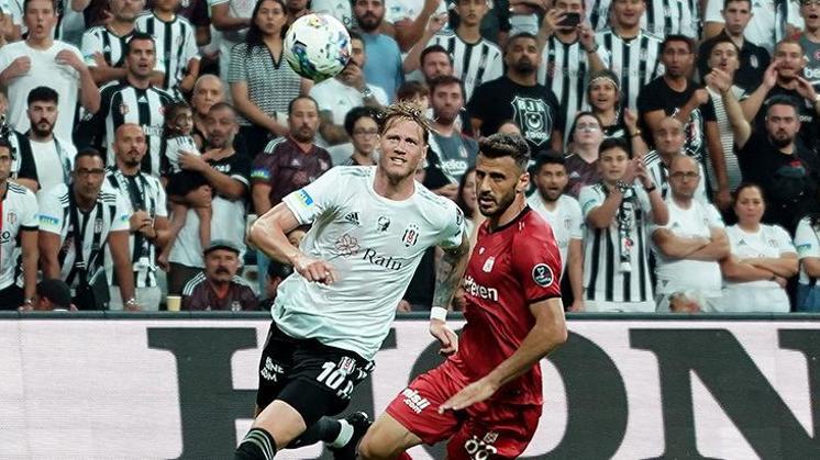 Bilal Meşe: Batshuayinin ayrılığı Weghorst ile bağlantılı Beşiktaşlılar kıskanıyor