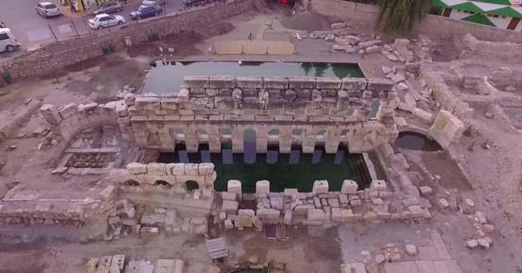 Yabancı turist üç şeye bakıyor: Kültür, fayda, inanç