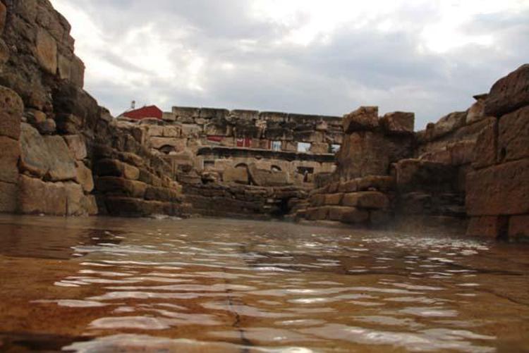 Yabancı turist üç şeye bakıyor: Kültür, fayda, inanç