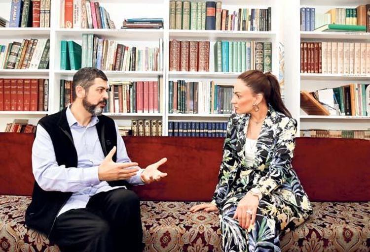 Din anlaşılınca yaşanmaz, yaşanınca anlaşılır