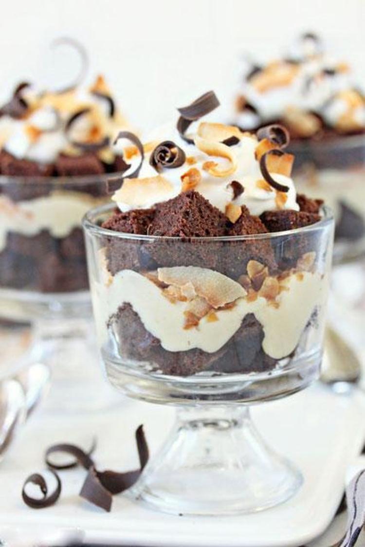 Çıkolatalı cheesecakeli trifle: