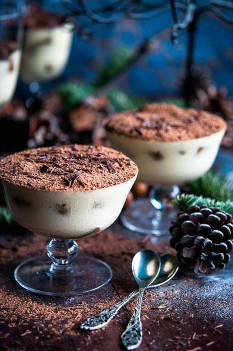 Tiramisu trifle: