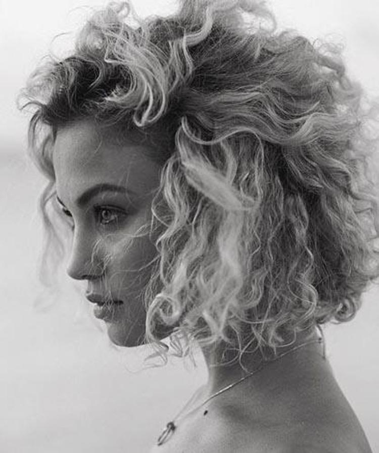 Van Der Wiel-Rose Bertram çifti alışverişte - Magazin Haberleri -  Milliyet