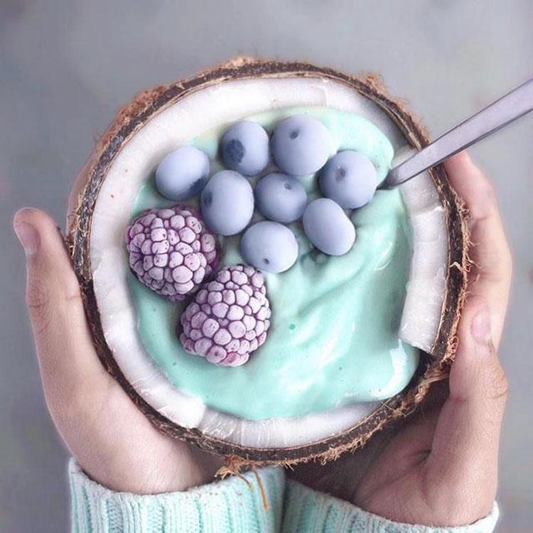 Instagram yıldızından birbirinden renkli vegan tarifler