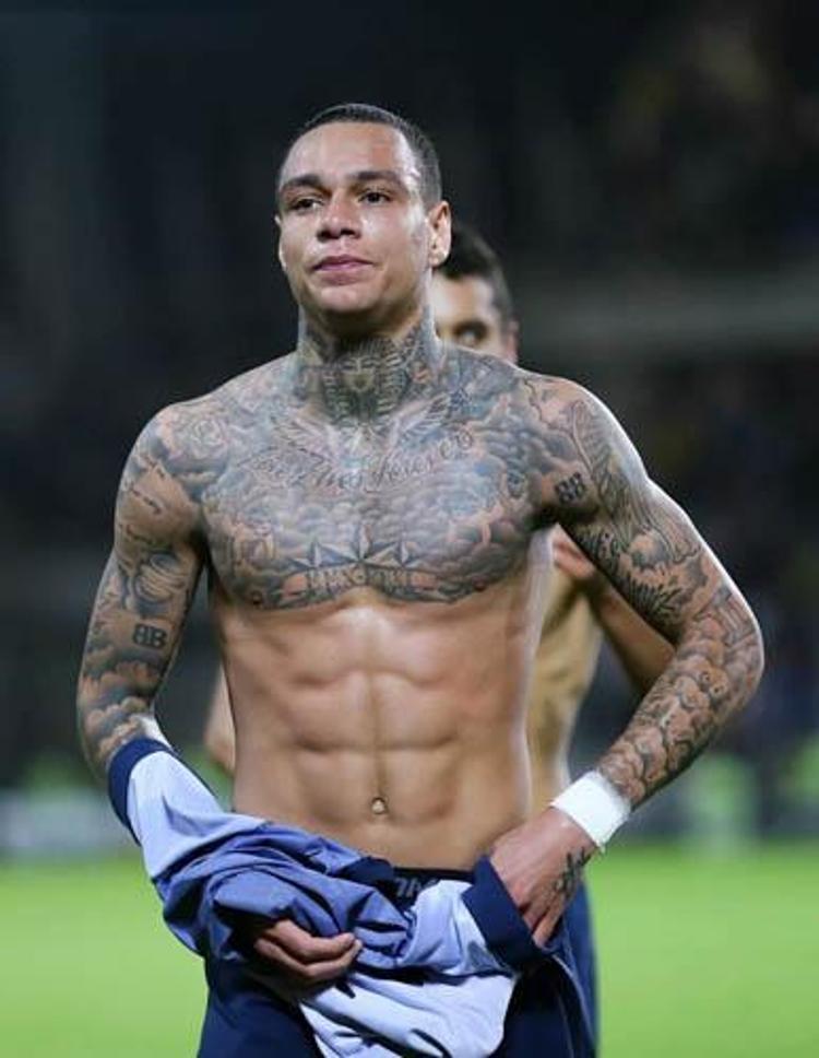 Van der Wiel in d vmelerinin s rr Fenerbah e Spor Haberleri