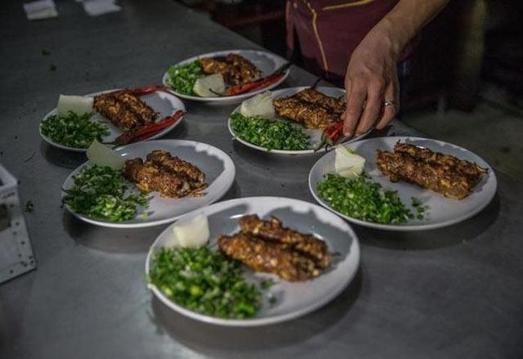 Şanlıurfa’nın meşhur lezzeti: Keme kebabı