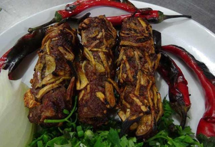 Şanlıurfa’nın meşhur lezzeti: Keme kebabı
