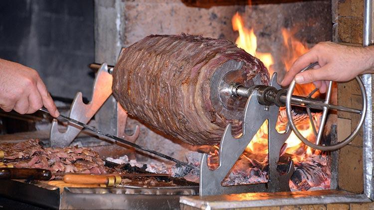 Cağ kebabı kimin tartışması Erzurumluları kızdırdı