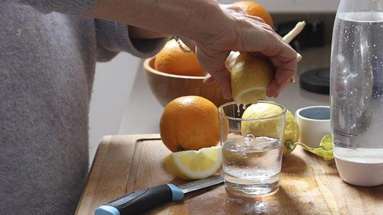 Soda ve aromalı mineralli sular