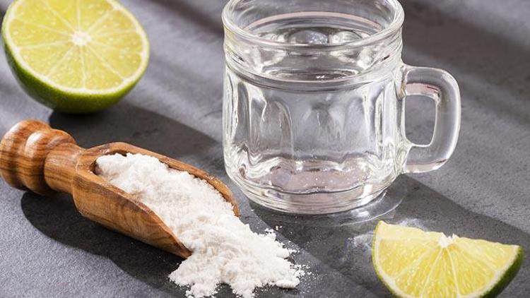 Sirkeli suyun içerisine limon ekleyebilirsiniz