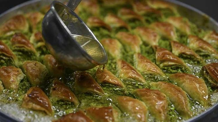 Gaziantep baklavası bu sene büyük tepsilerde satılmayacak
