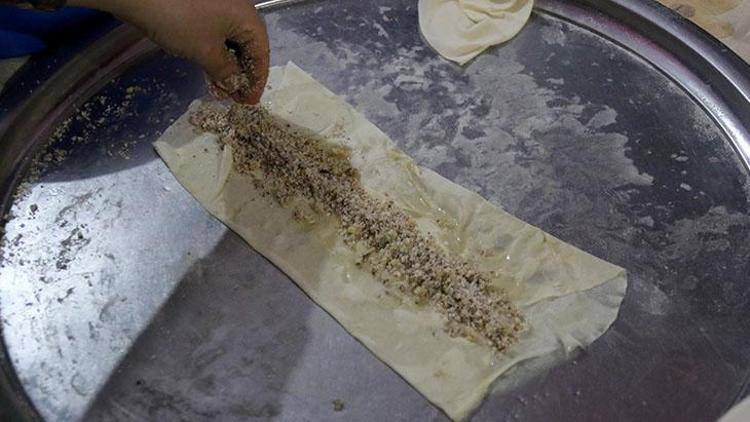 Gastronomi kentinin Ramazan Bayramına özel yöresel tatlısı: Açma kahke