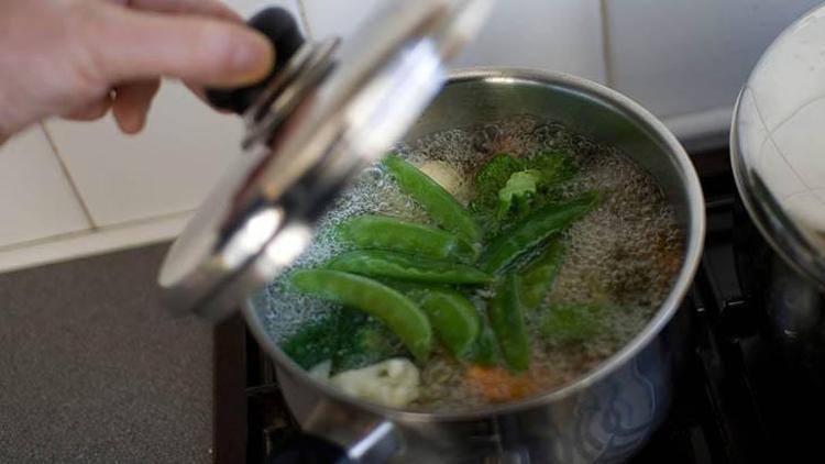 Tencerenin kapağını kapatmamak