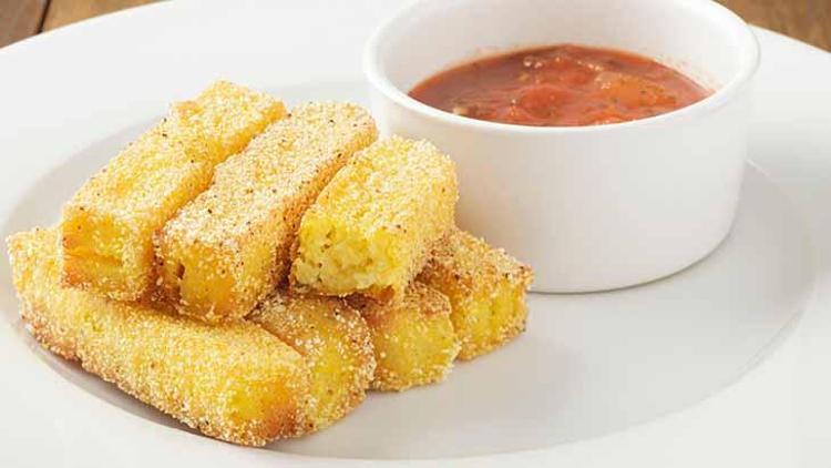 Kaşarlı polenta nasıl yapılır