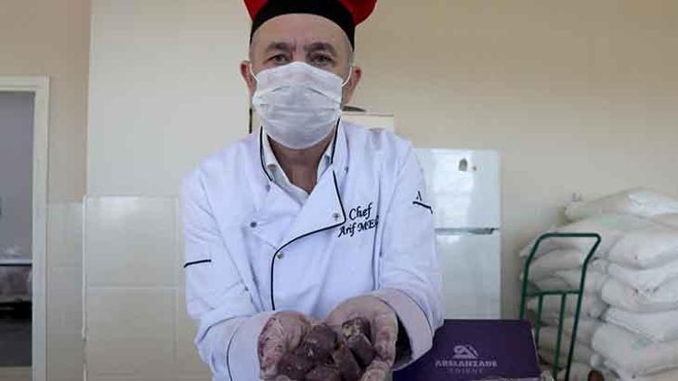 Edirnede moral olsun diye mor kurabiye üretip, ismini moralize verdiler