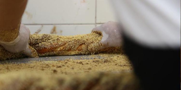 6 metre çapında dev simit ürettiler Guinness Rekorlar Kitabına girmeye hazırlanıyor