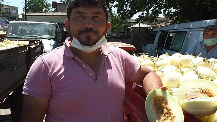 Tüm dünya bu kavunun peşinde Çekirdeğini alabilmek için...