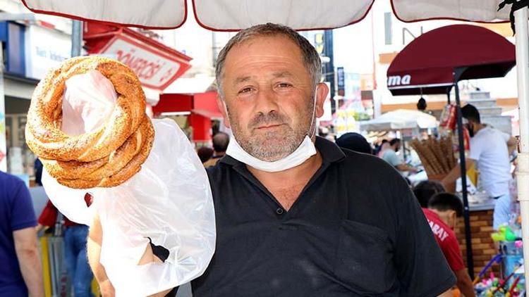 Sıcak kazan ve pekmez Samsun simidini vazgeçilmez yapıyor