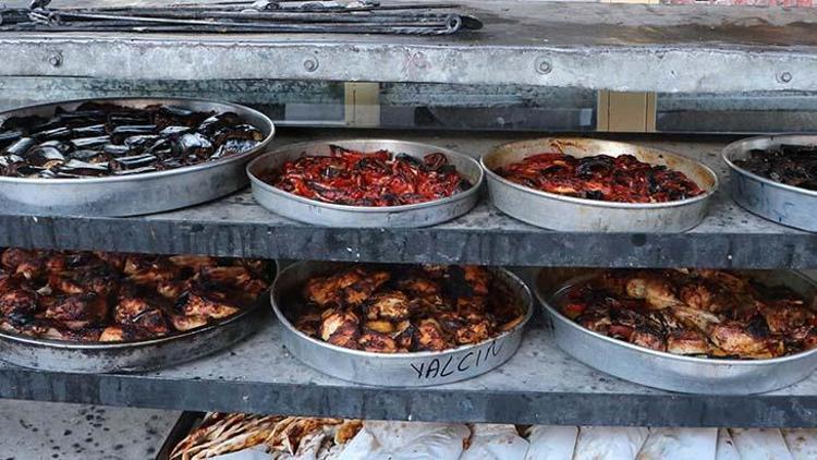 Şanlıurfanın yöresel lezzeti: Tepsi yemeği