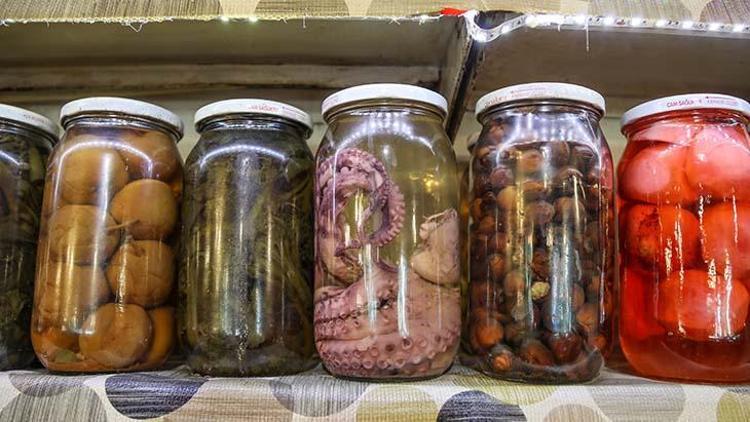 Ruslar ahtapot turşusuna bayıldı