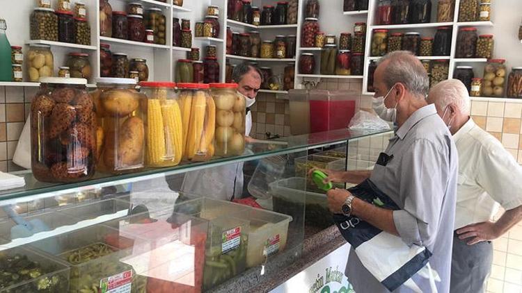 Muzdan bile turşu yaptılar Raf ömrü uzasın diye içine bunu ekliyorlar