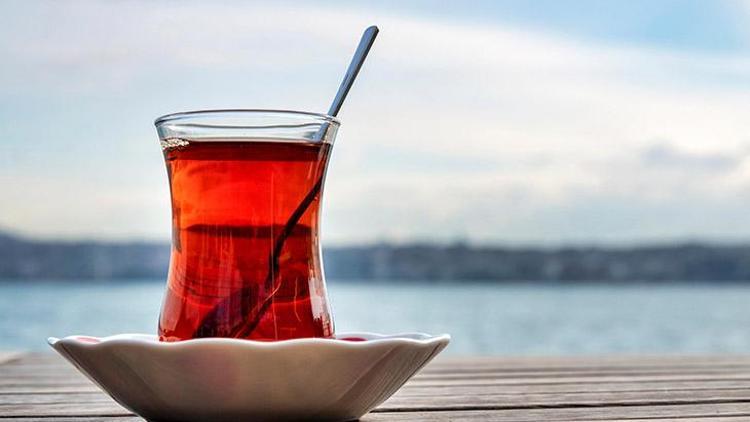 Çayın adabı ince belli bardaktan başlar