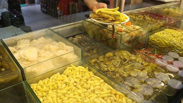 110 çeşit turşu arasında fındık turşusu da var