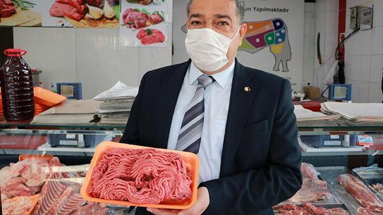 Hazır köfte-kebap uyarısı: İçine taşlık katıp bici bici boyasıyla renk veriyorlar