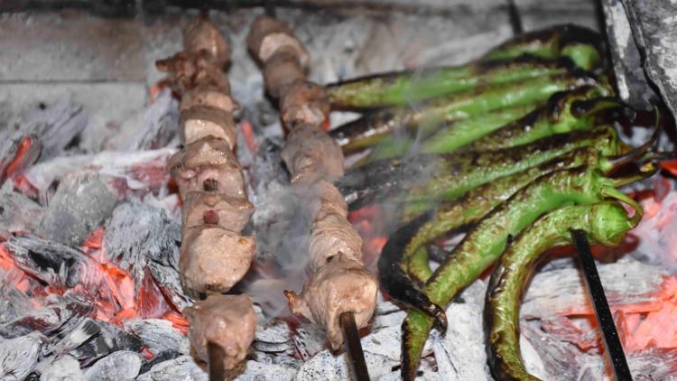 Gaziantepin özel lezzeti: Küşleme kebap
