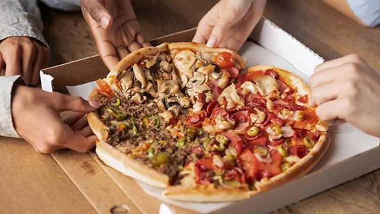 Sosyal medya pizzayı tercih ediyor