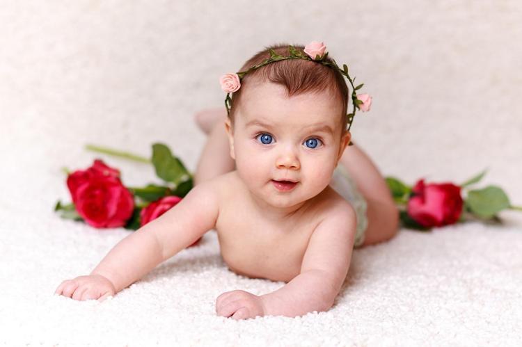 ‘İ’ İle Başlayan Kız Bebek İsimleri ve Anlamları
