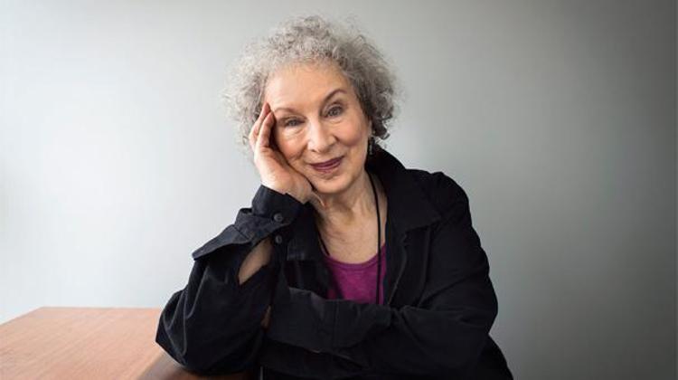 Margaret Atwood popülerliğinin zirvesinde
