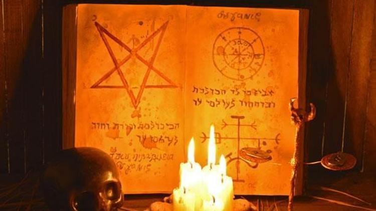 4. Şeytan Kilisesinin Satanist Tapınağıyla bir ilgisi yok