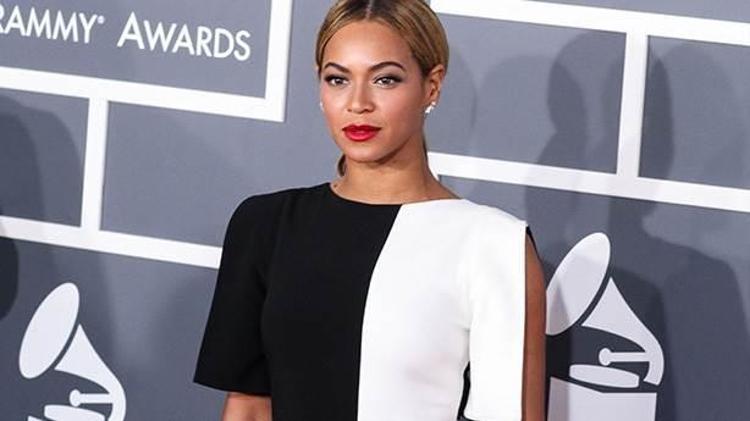24- Beyonce: 500 milyon dolar