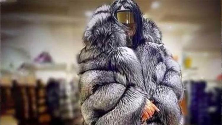 Sessizliğini bozmuş